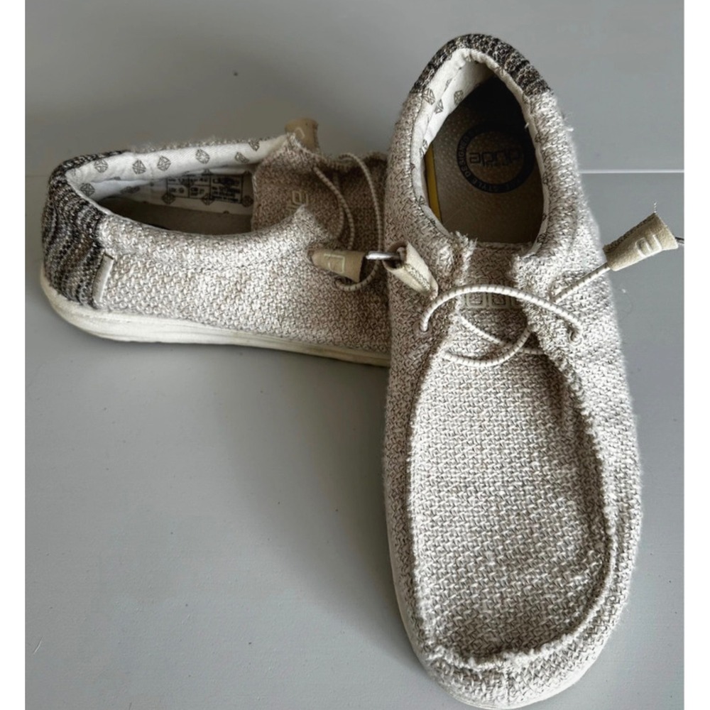 Hey Dude Wally Women Woven Cream Taupe Slip On Loafers Shoes Size 11